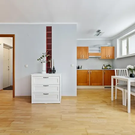 Ad Cozy Studio Near Bus Station, In The City Center, 3 Km From Airport タリン