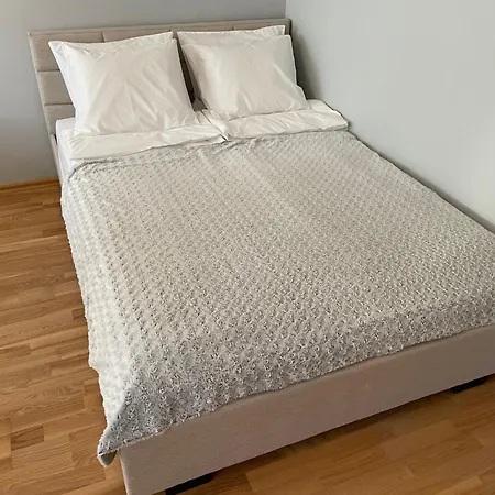 アパート Ad Cozy Studio Near Bus Station, In The City Center, 3 Km From Airport *